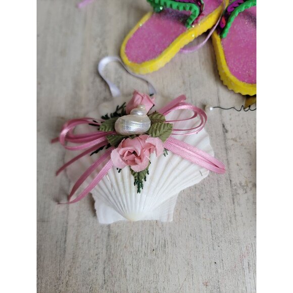 Ocean Beach shell sandals flip flop ornament Xmas set - Picture 2 of 7